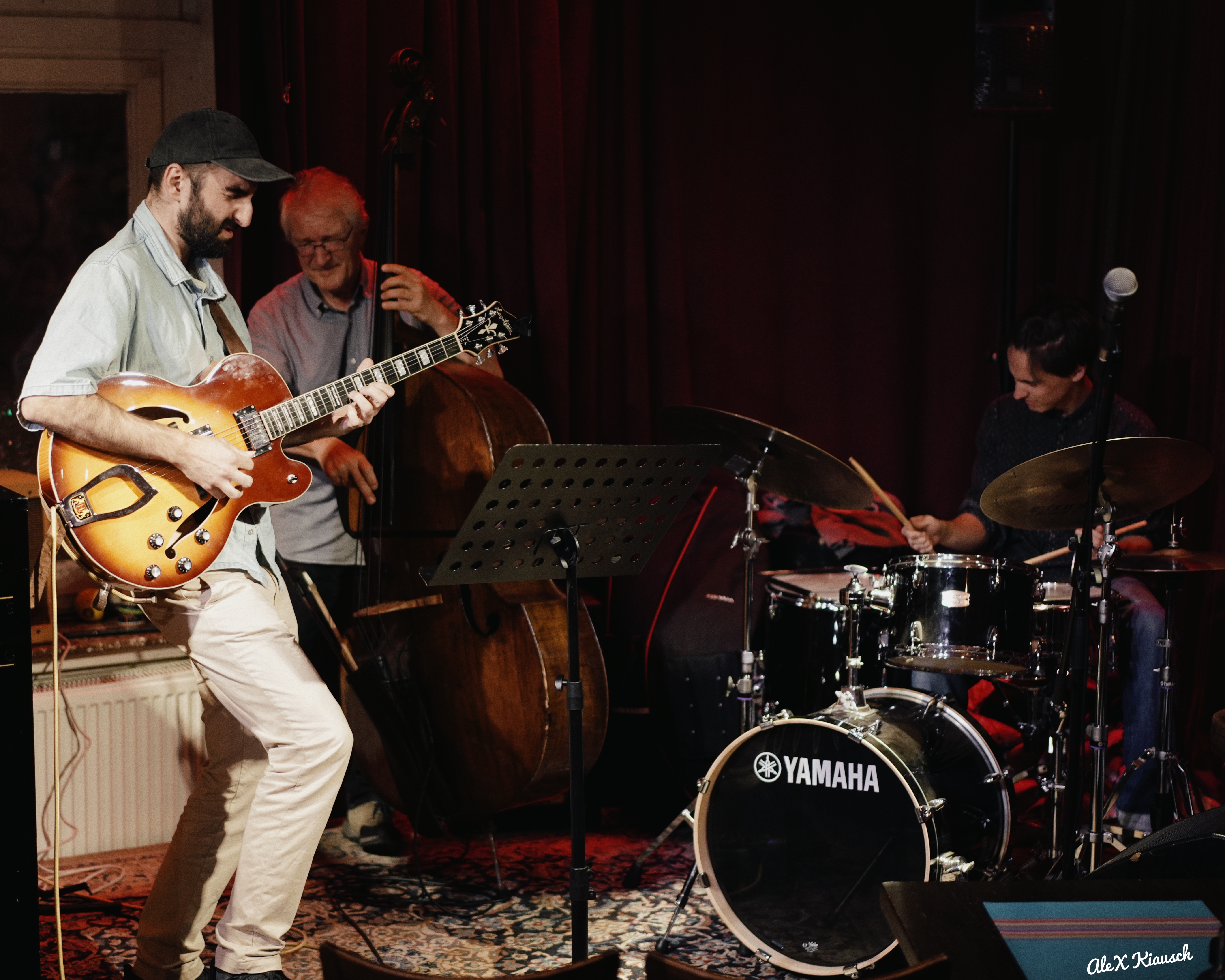 Raffa Müller – Brazil Jazz Trio in der Galerie Brücke